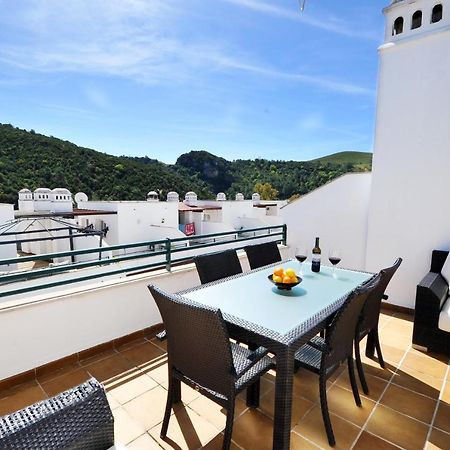 3 Bedroom Townhouse Benahavis Village Екстер'єр фото